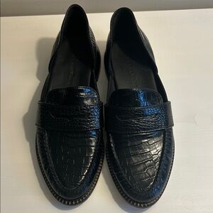 Freda Salvador Black Textured Loafers